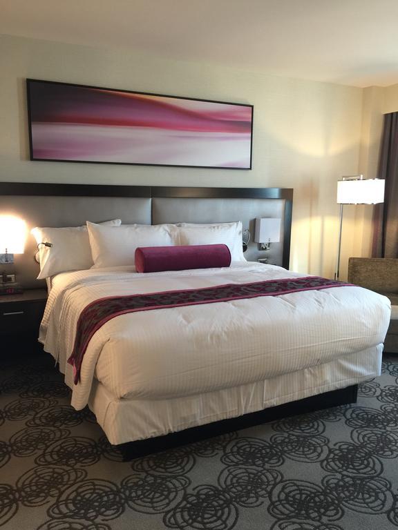 Hotel Parkwest Bicycle Casino Bell Gardens Zimmer foto