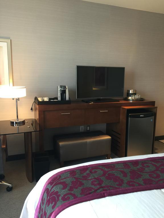 Hotel Parkwest Bicycle Casino Bell Gardens Zimmer foto